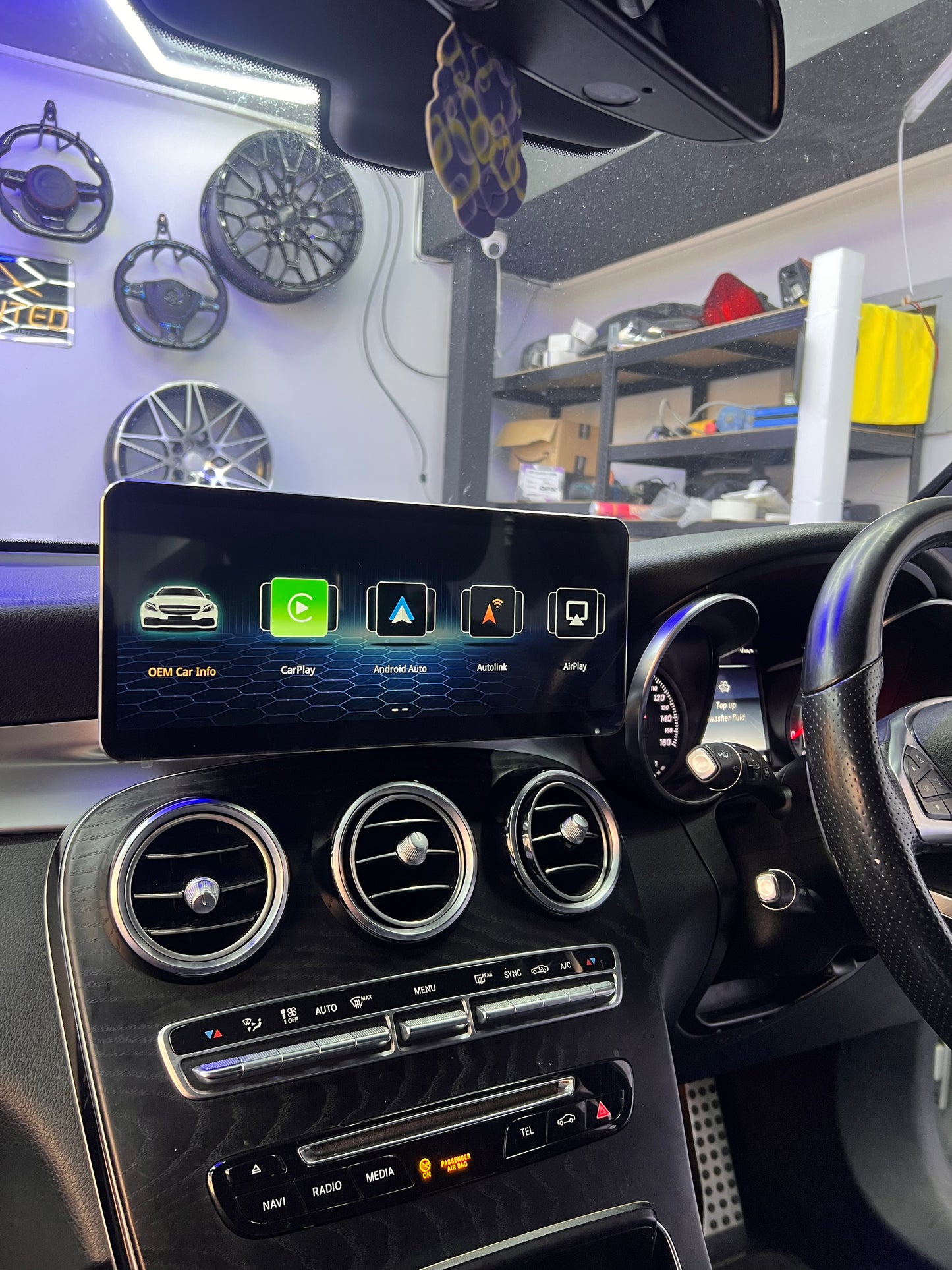 MERCEDES BENZ A CLASS, C CLASS, V CLASS, CLA, GLA, GLC 2014-2019 SCREEN